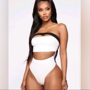 Fashion nova cropped one piece / bodysuit